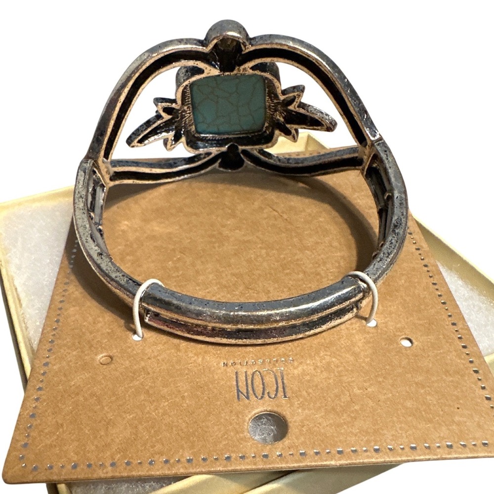 Icon Collection Silver Tone Faux Turquoise Stretch Cuff Bracelet Southwestern - Picture 2 of 2